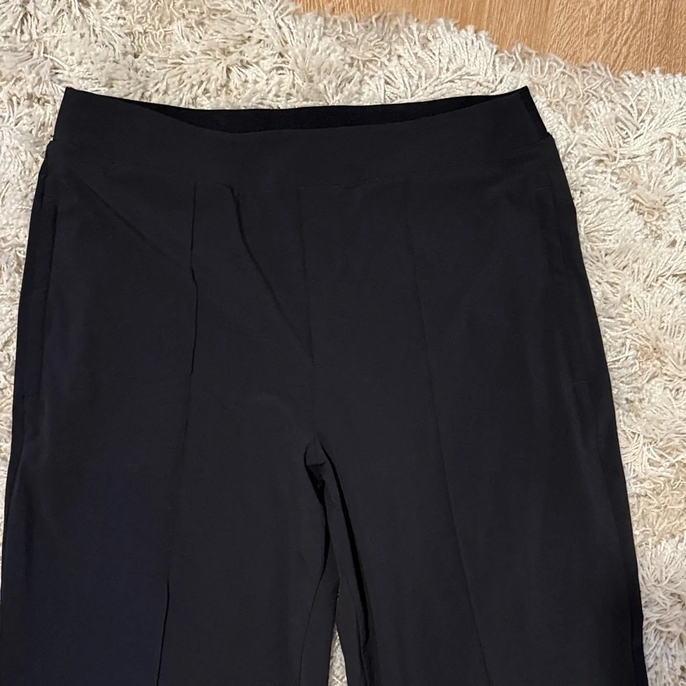 Athleta Vienna Slim Pant Stretch Slim Fit Activewear Trouser Size 10 Athleisure - Picture 3 of 7